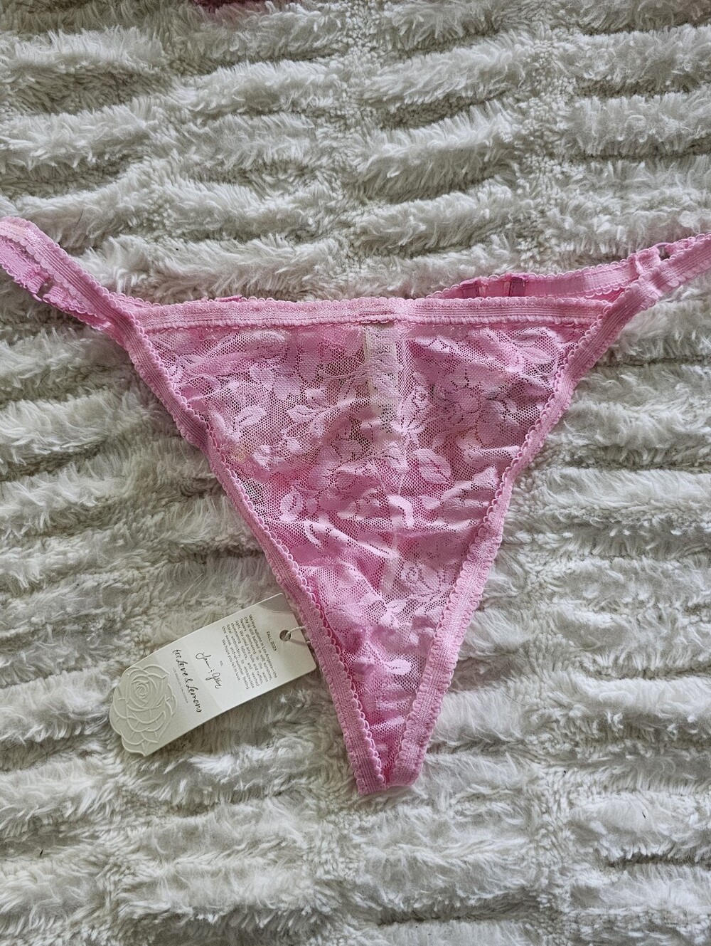 For Love And Lemons Needle Point Roses Set Small - Picture 10 of 15
